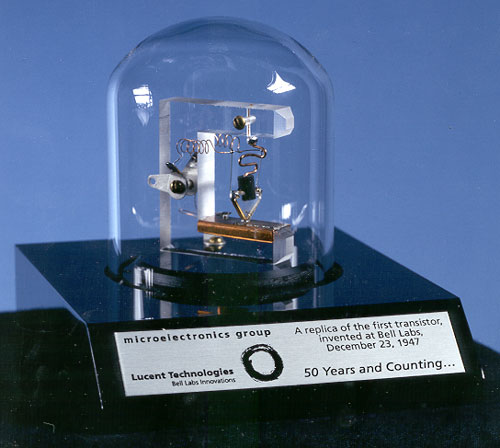figures/transistor/Replica-of-first-transistor.jpg